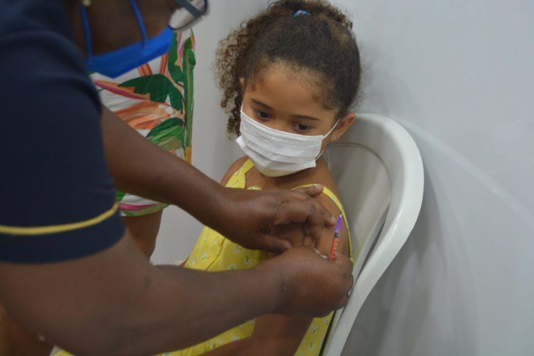Vacinação infantil contra Covid-19 é retomada em Maricá (Veja os locais)
