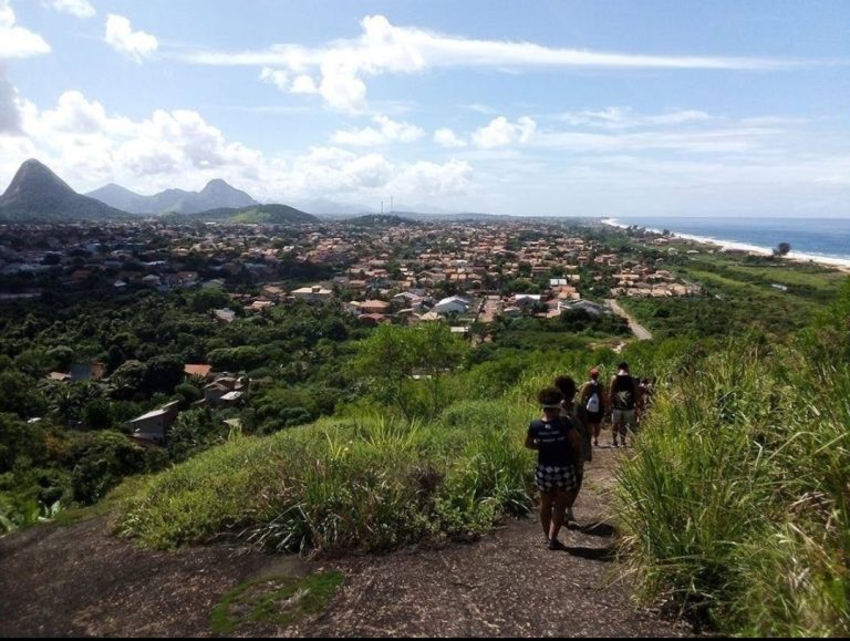 Maricá promove caminhada ecológica em Itaipuaçu