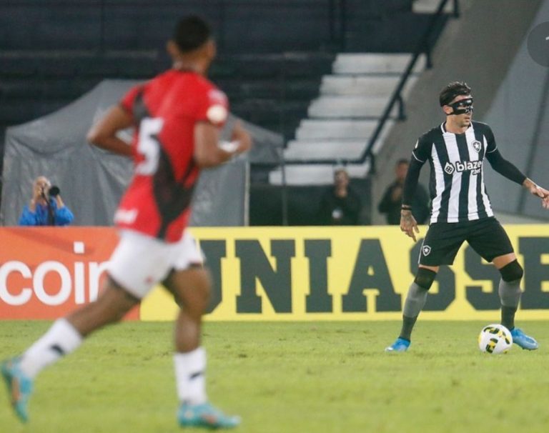 Botafogo empata com Atlético-GO
