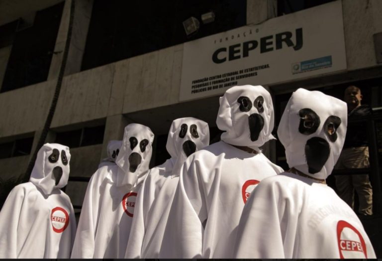 Caça-fantasmas marcam a primeira semana de campanha no Rio de Janeiro