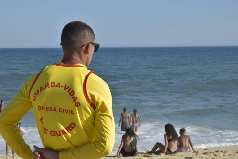 Maricá registra quase 50 salvamentos no mar no último final de semana