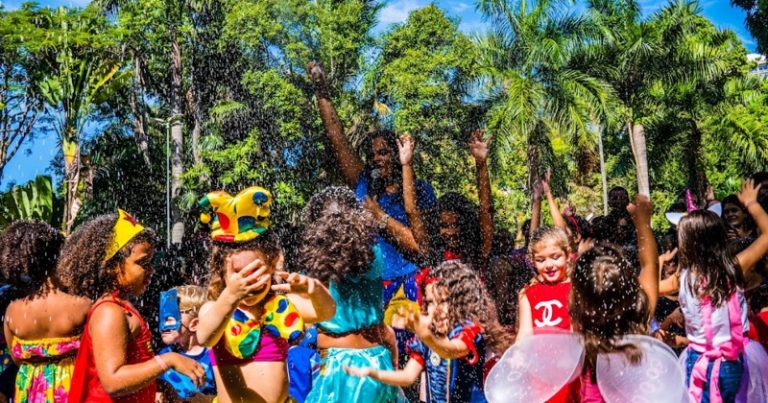 “Bailinho do Paschoal” leva a folia do Carnaval para a criançada no CCPCM