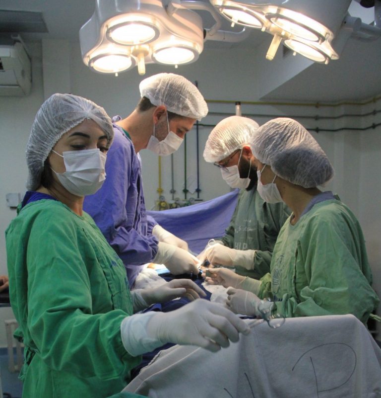 Hospital em São Gonçalo triplica realização de cirurgias de hérnia em um mês