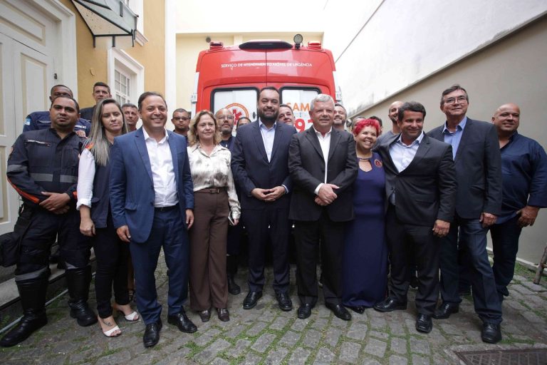 Prefeitura de Niterói e governo do estado oficializam parcerias nas áreas da saúde, segurança e para a recuperação do Caio Martins
