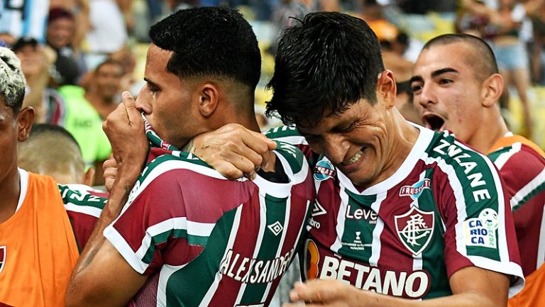 Chocolate de Páscoa: Fluminense goleia o Flamengo e é bicampeão carioca