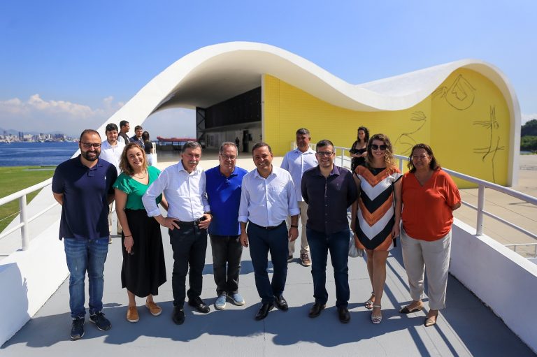 Comitiva de Caxias do Sul conhece experiências bem-sucedidas da Prefeitura de Niterói