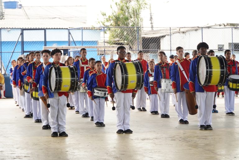Escolas participam de festival de bandas em São Gonçalo