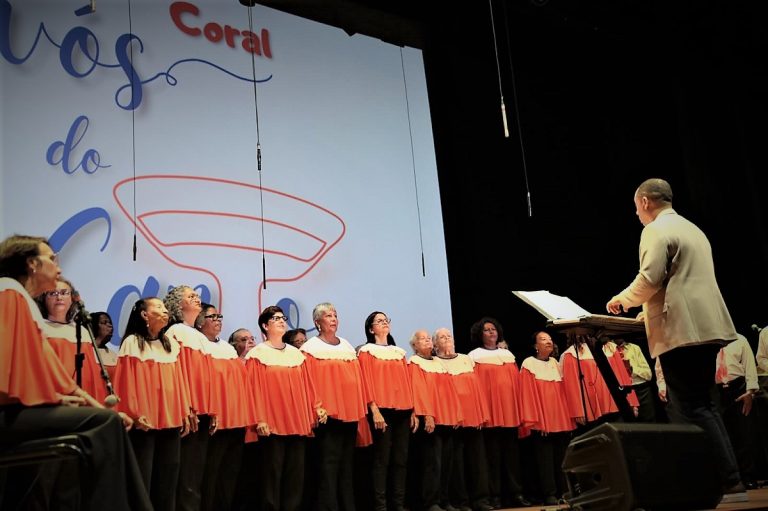 Coral Avós do Canto fará apresentação junina na próxima sexta-feira (30)