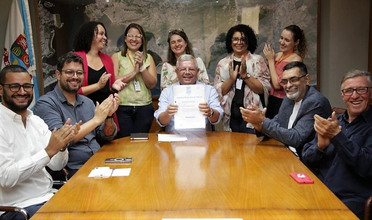 Prefeitura de Niterói aprova o Plano de Cargos, Carreiras e Salários da Assistência Social