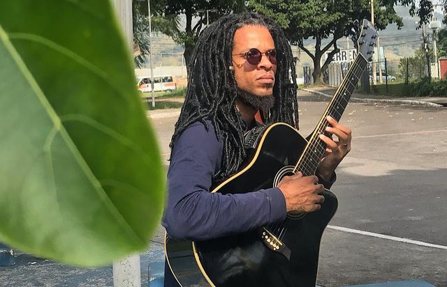 Cantor de São Gonçalo lança música em parceria com ex-The Voice