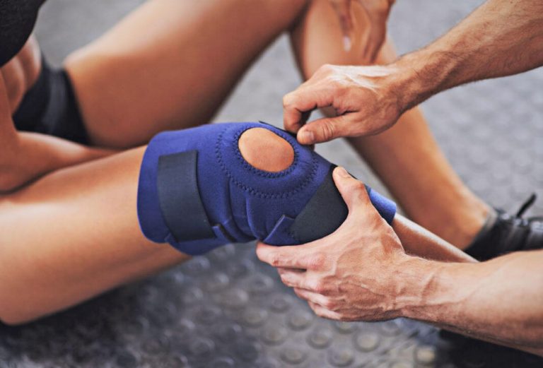 Dor no joelho após o treino: Causas, prevenção e tratamento