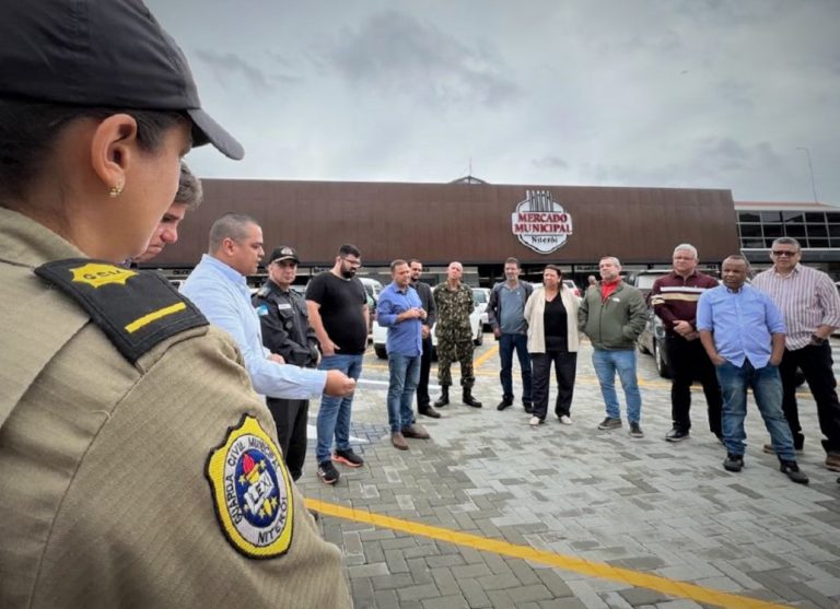 Reunião alinha medidas de segurança dentro e fora do Mercado Municipal de Niterói