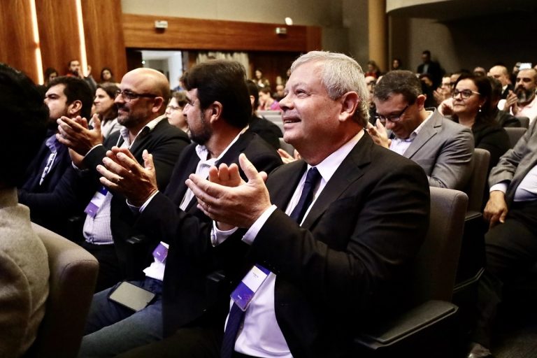 Prefeito de Niterói participa do lançamento do 12º Prêmio Sebrae Prefeitura Empreendedora no estado do Rio