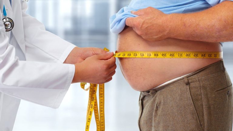 Excesso de peso atinge 56,8% de brasileiros, diz pesquisa