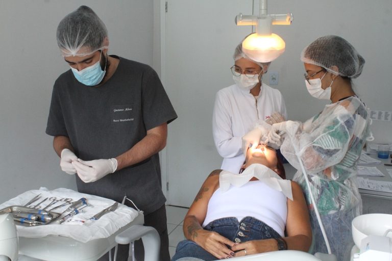Dia do Dentista: São Gonçalo avança no atendimento odontológico