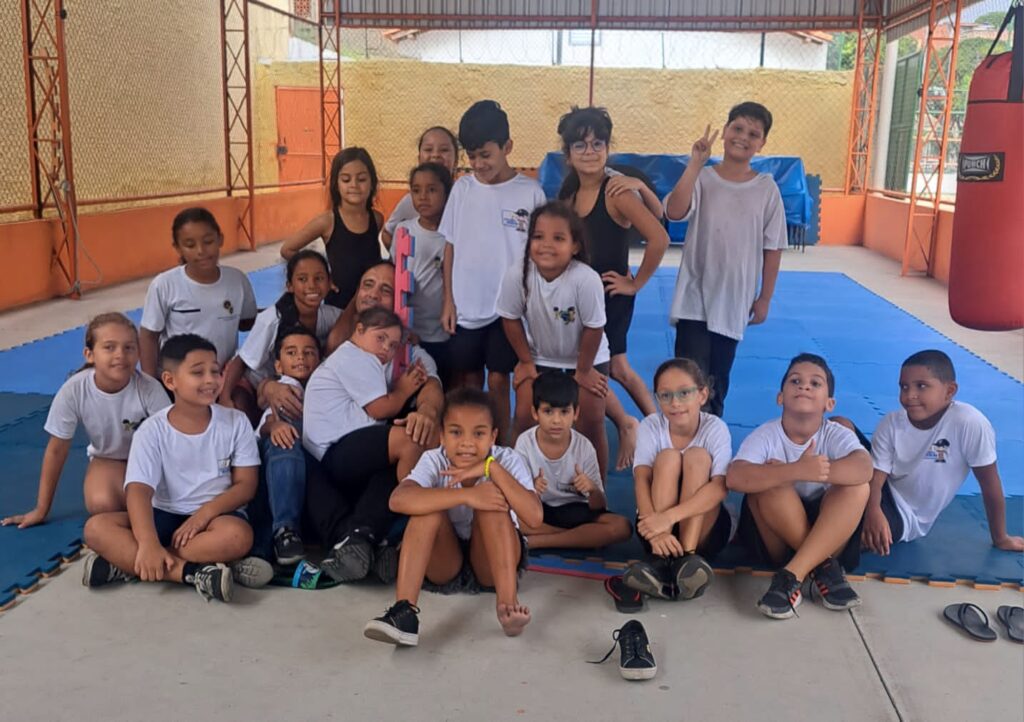 Niterói Sedia a 1ª Corrida da Guarda Mirim com Participação de Crianças de Vários Municípios