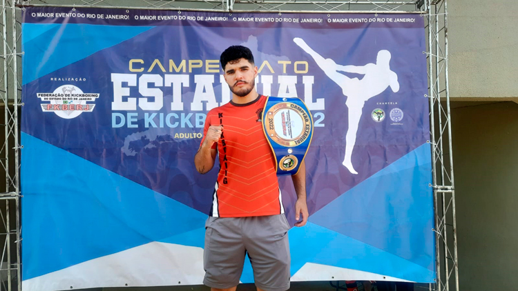 Gilberto Frossard: Campeão Estadual e Ícone do Kickboxing vai disputar o Campeonato Brasileiro, no Espírito Santo