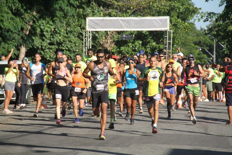 Corrida Solidária reúne 300 atletas em São Gonçalo