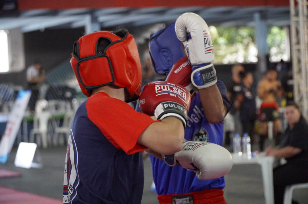 Renata Mór Brilha no Campeonato Estadual de Kickboxing 2024 da FKBERJ